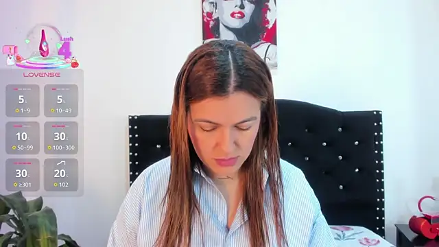 Snapshot of Alexandra_Torress chatting on July 2026 12:25:02 PM Alexandra Torress online show from July 2026 12:25:02 PM