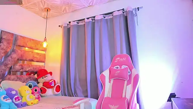 Mia coxx1 online show from January 2025 04:09:02 AM