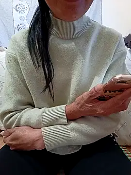 Snapshot of Asian_girl13 chatting on February 2026 03:12:01 AM Asian girl13 online show from February 2026 03:12:01 AM