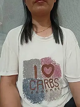 Snapshot of Asian_girl13 chatting on May 2026 01:40:02 PM Asian girl13 online show from May 2026 01:40:02 PM