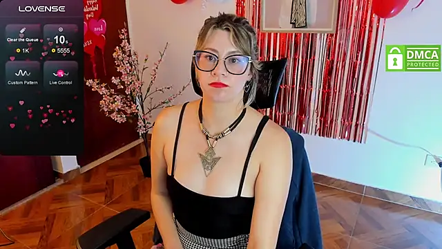 Chanelll Taylorr  online show from February 2025 05:17:02 PM