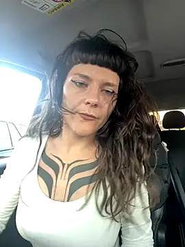 OniricFemme online show from October 2025 03:46:02 PM