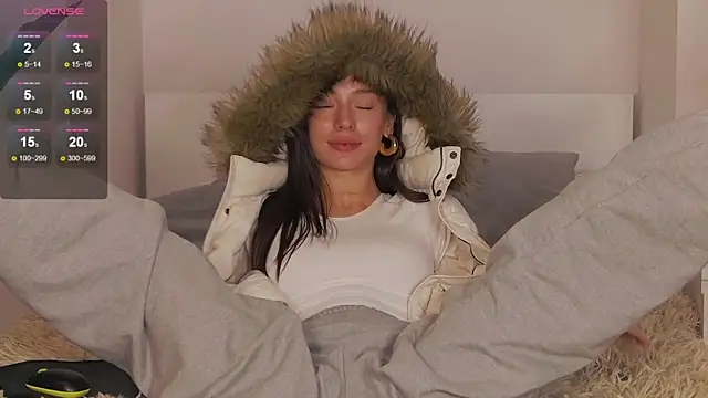 1Mercedes online show from December 2024 06:28:01 PM