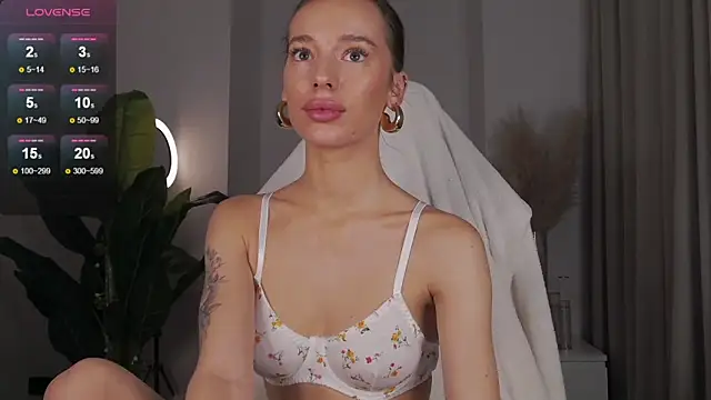 1Mercedes online show from December 2024 12:16:02 PM