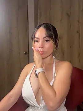 Snapshot of nakary00 chatting on December 2025 11:33:02 PM nakary00 online show from December 2025 11:33:02 PM