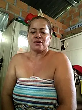 Snapshot of natally_ross21 chatting on June 2026 12:22:01 PM natally ross21 online show from June 2026 12:22:01 PM