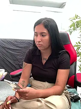 Snapshot of luna_asss chatting on March 2025 08:37:01 PM luna asss online show from March 2025 08:37:01 PM