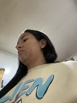 Snapshot of luna_asss chatting on November 2025 07:23:02 PM luna asss online show from November 2025 07:23:02 PM