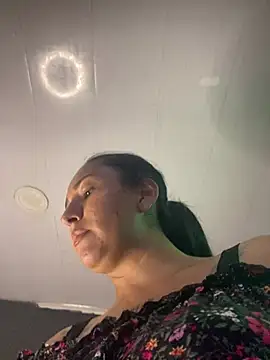 Snapshot of luna_asss chatting on February 2026 09:30:01 PM luna asss online show from February 2026 09:30:01 PM