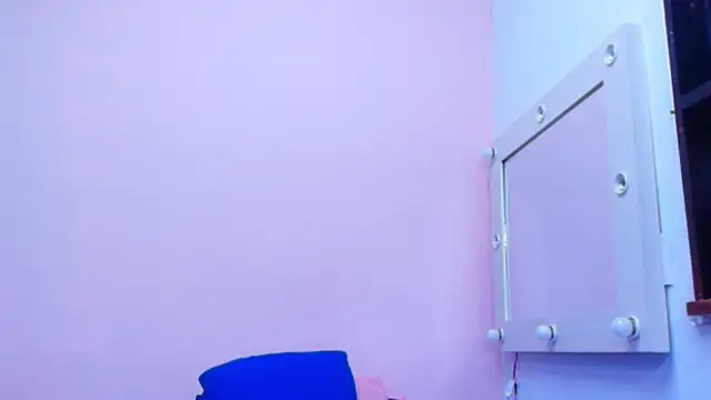 kendal rossi online show from September 2025 11:54:02 AM