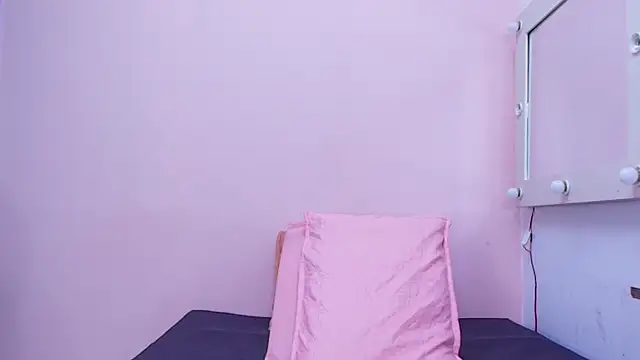 kendal rossi online show from September 2025 11:55:01 AM