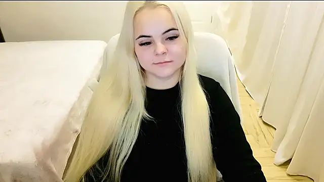 lovely-eyes online show from December 2024 04:34:02 AM