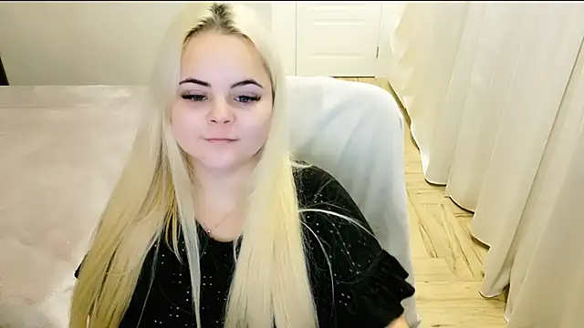 lovely-eyes online show from January 2025 03:23:02 AM