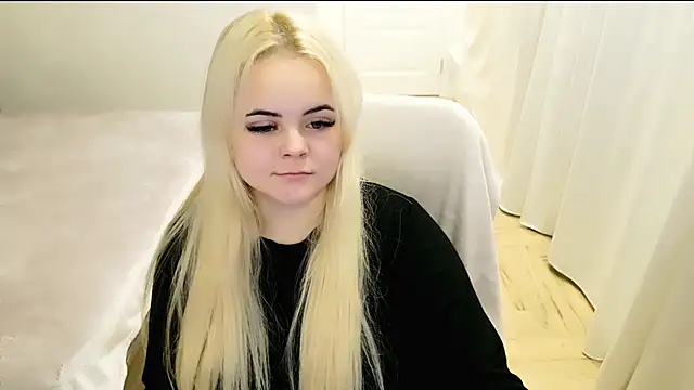 lovely-eyes online show from January 2025 02:56:01 AM