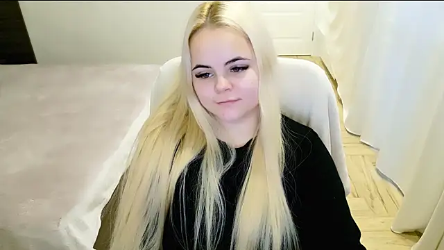 lovely-eyes online show from January 2025 06:07:01 AM