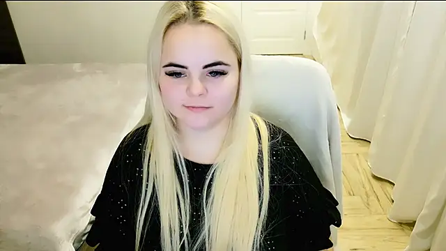 lovely-eyes online show from February 2025 12:37:01 AM