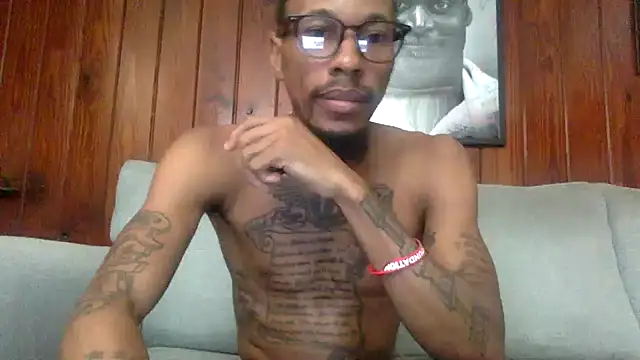 KingDerRico online show from September 2025 03:57:01 PM