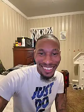 KingDerRico online show from April 2026 09:48:01 PM