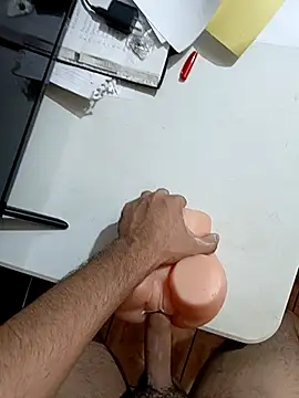 AvispaQlona online show from October 2025 03:19:02 PM