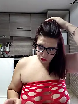 Snapshot of carolyne2023 chatting on November 2025 07:46:02 AM carolyne2023 online show from November 2025 07:46:02 AM