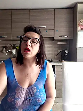 Snapshot of carolyne2023 chatting on March 2026 09:15:01 AM carolyne2023 online show from March 2026 09:15:01 AM