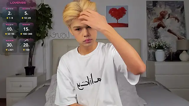 Felix Rey online show from February 2025 05:50:02 PM