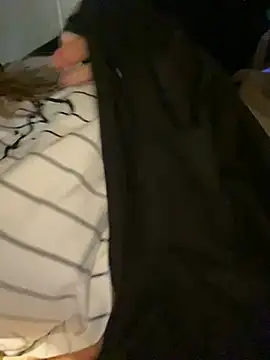 Snapshot of Sweet___Emily chatting on December 2024 05:33:02 PM Sweet Emily online show from December 2024 05:33:02 PM