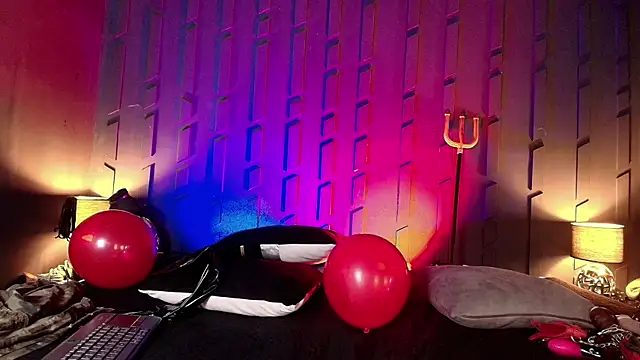 MorganaCrowley online show from February 2025 07:53:01 PM