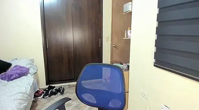 Snapshot of Amy_Walker chatting on February 2025 06:59:02 PM Amy Walker online show from February 2025 06:59:02 PM