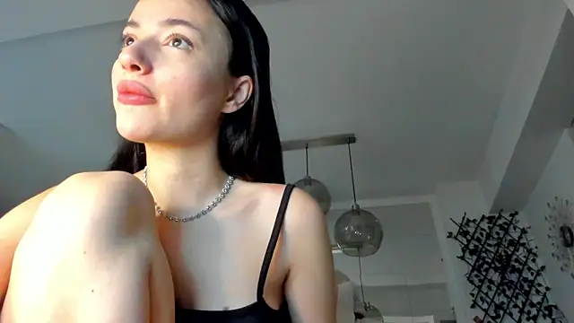 IreneVON online show from January 2025 05:09:01 AM