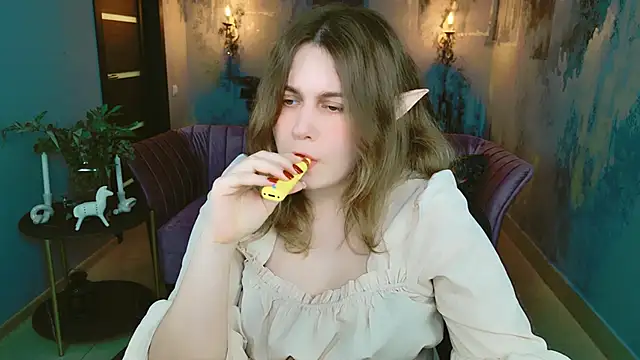 FioraMarmoris online show from February 2025 02:25:01 PM