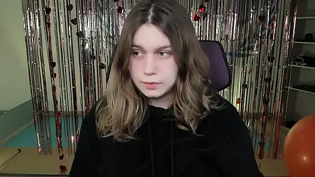 FioraMarmoris online show from March 2025 12:44:01 PM