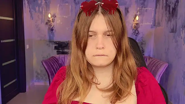 FioraMarmoris online show from October 2025 01:42:02 PM