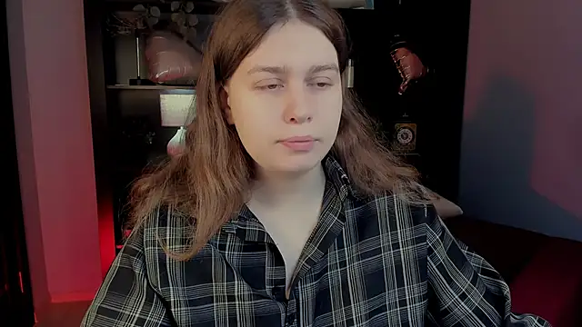 Snapshot of FioraMarmoris chatting on February 2026 05:15:01 AM FioraMarmoris online show from February 2026 05:15:01 AM