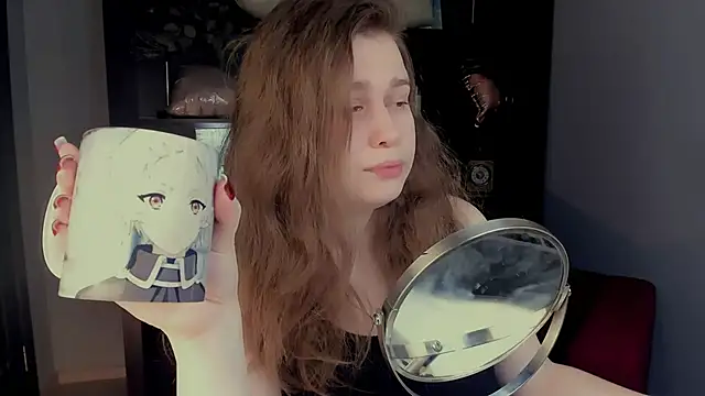 Snapshot of FioraMarmoris chatting on February 2026 07:09:02 AM FioraMarmoris online show from February 2026 07:09:02 AM