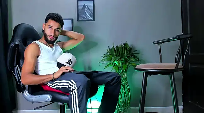 Damian 022 online show from January 2025 04:01:02 AM