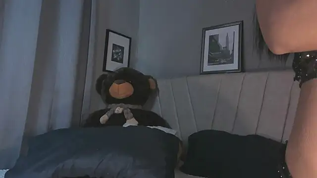 Snapshot of angeli_sexi chatting on January 2026 11:43:01 PM angeli sexi online show from January 2026 11:43:01 PM