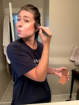 Snapshot of sophielove888 chatting on September 2025 04:41:01 PM sophielove888 online show from September 2025 04:41:01 PM