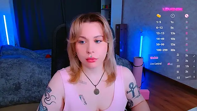 Blueberry-baby online show from December 2024 11:07:01 PM