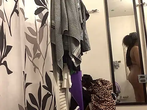 Sexy ebony BunNey online show from February 2026 11:25:01 PM