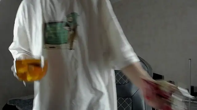 Snapshot of MasonWarholl chatting on February 2026 08:09:01 PM MasonWarholl online show from February 2026 08:09:01 PM