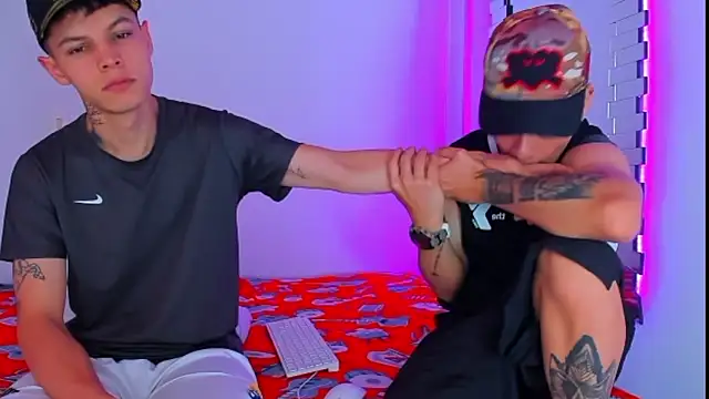 HOT boy2025 online show from December 2024 07:05:01 PM