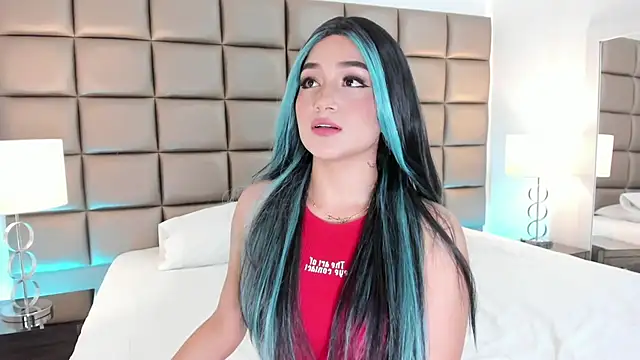 AnnyHizzle online show from March 2025 09:32:02 PM