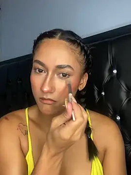 mailyreid online show from January 2025 03:48:01 AM