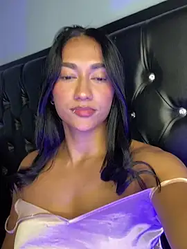 mailyreid online show from November 2025 11:15:01 PM