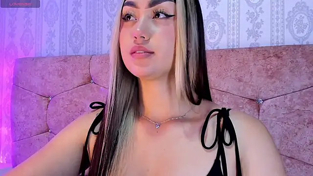 Snapshot of liaa_18 chatting on July 2026 03:49:01 AM liaa 18 online show from July 2026 03:49:01 AM