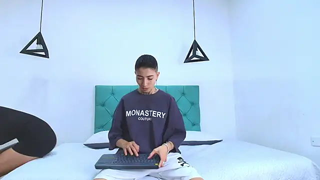 Tinny and Candy online show from January 2025 01:49:02 PM