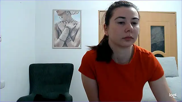 Snapshot of VioletaFlower7 chatting on November 2025 07:32:01 AM VioletaFlower7 online show from November 2025 07:32:01 AM