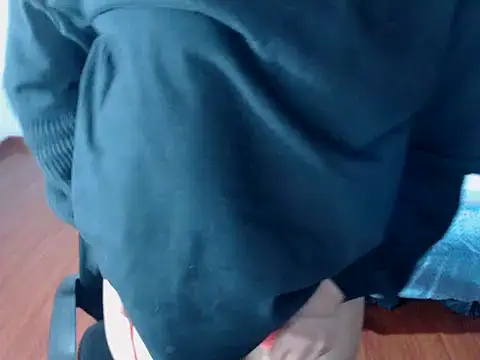 home vlak online show from November 2025 11:59:02 PM