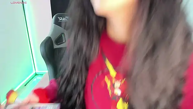 zoesullivan online show from December 2024 09:42:01 AM